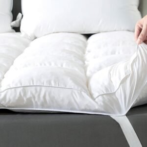 3 Inch Memory Foam Mattress Topper Full Size for Pressure Relief, Premium Fluffy & Soft Shredded Memory Foam Filled Pillow Top, Anti-Slip Bottom, 4 Anchor Elastic Bands, 54x75