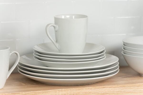 10 Strawberry Street Simply Coupe 16 Piece Dinnerware Set, White - SM-1600-CP-SW