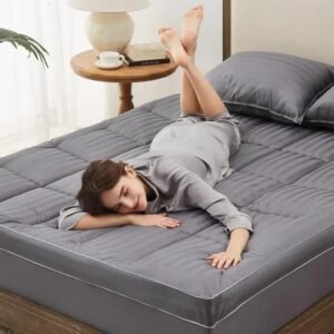 Natural Soybean Fibre Overfilled Plush Pillow Floor Mattress with 8-21 Inch Mattress Protector Pocket 60''x80'' Tatami