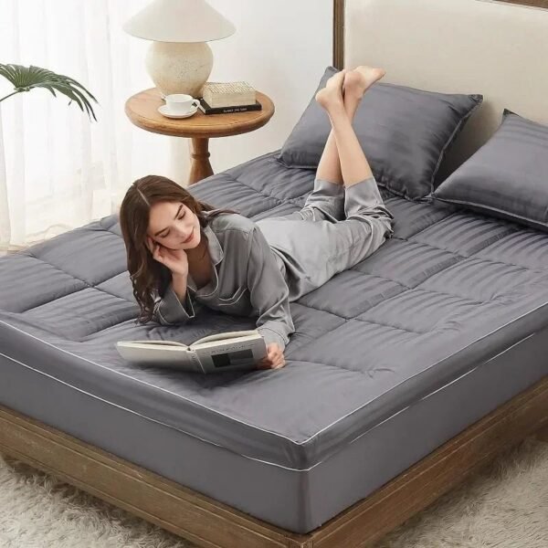 Natural Soybean Fibre Overfilled Plush Pillow Floor Mattress with 8-21 Inch Mattress Protector Pocket 60''x80'' Tatami